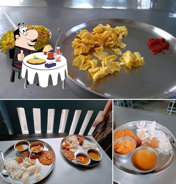 Cheese plate at Ranakpur Tirth Bhojanshala