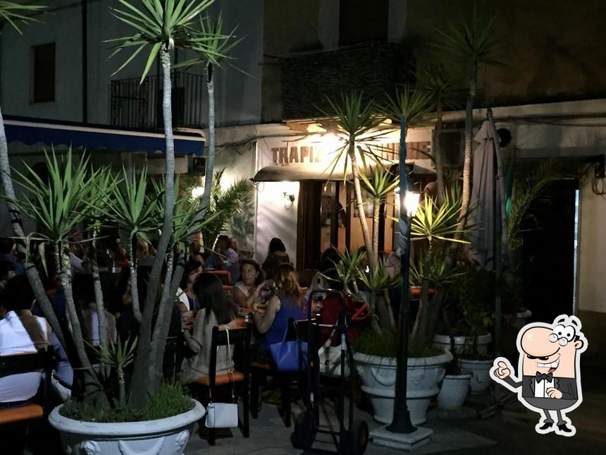 Gli esterni di Trapizza Cannone