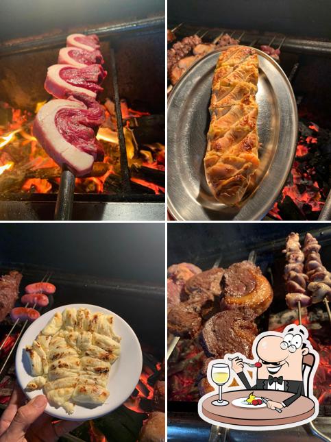 Comida em Churrascaria do Adel