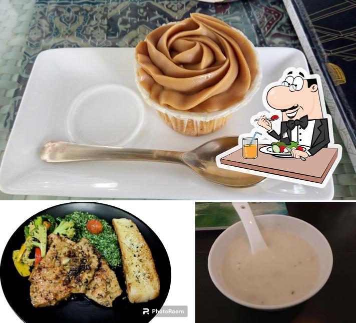 Food at TFL ( The Food Lounge)