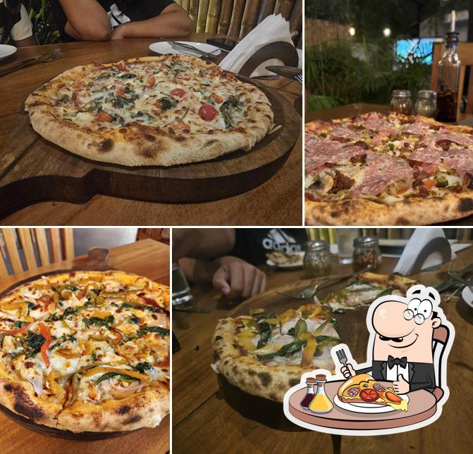 Order pizza at Bella kitchen & Bar
