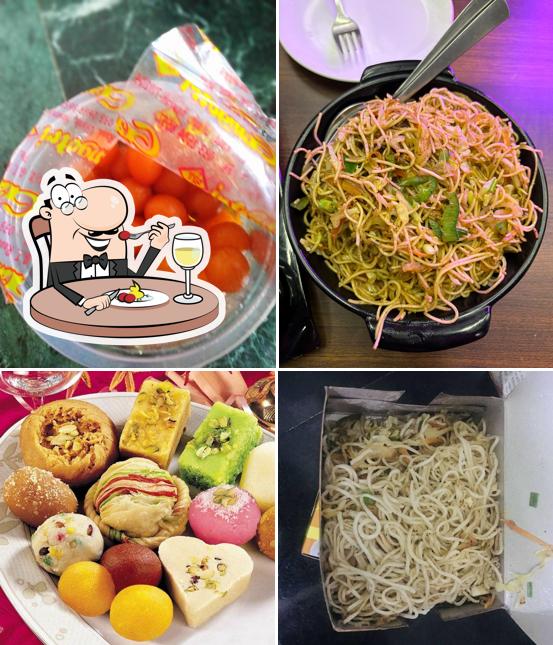 Food at Gangotri Shree, Liluah