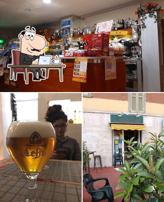 Dai un'occhiata agli interni di Louis Bar