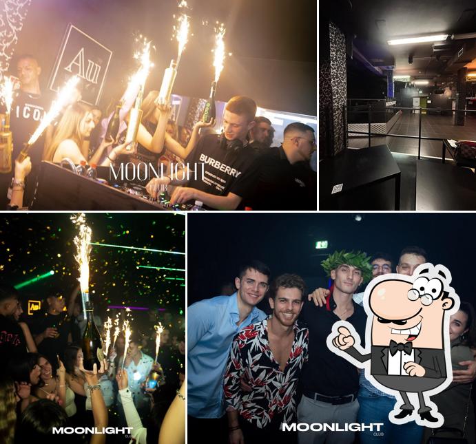 Gli interni di Moonlight Club Gli interni di Moonlight Club