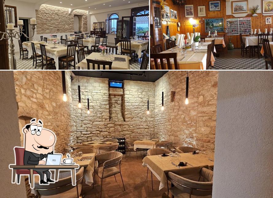 Siediti a un tavolo di Trattoria Da Nicola