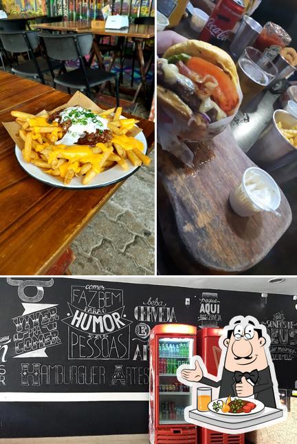 Comida em REBU - Fogo e Fumaça