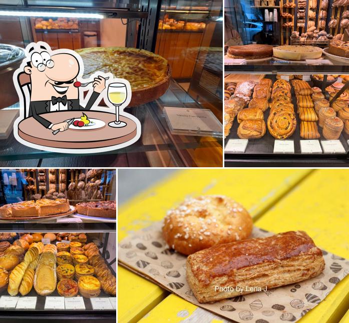 Platti al Boulangerie Bread Store