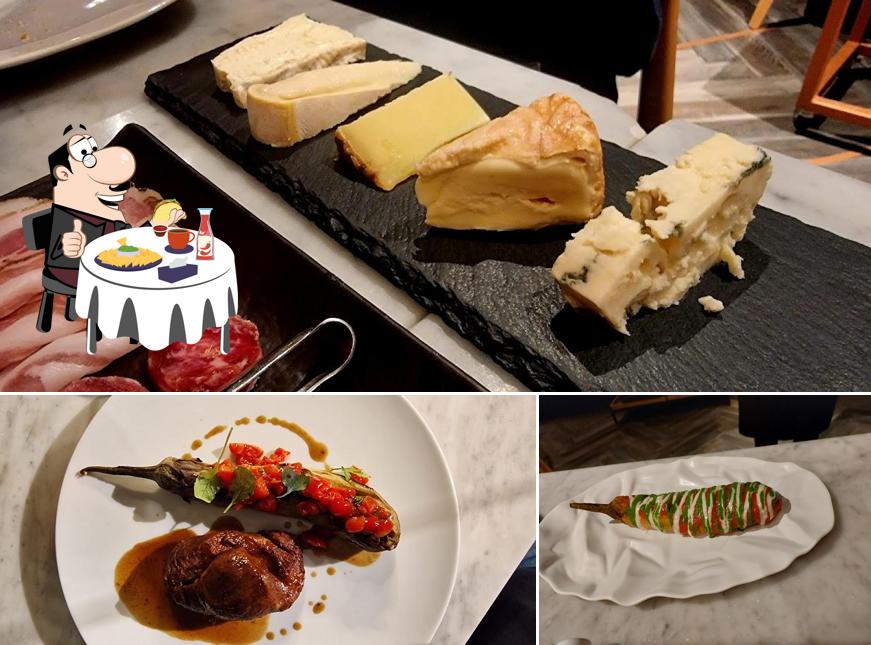 Piatto di formaggi al Mood Steakhouse & Garden Bar