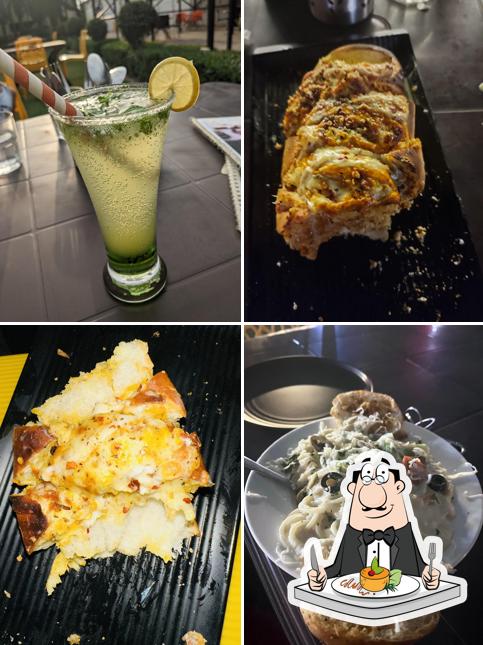 Food at WE BROTHER'S CAFE & RESTRO