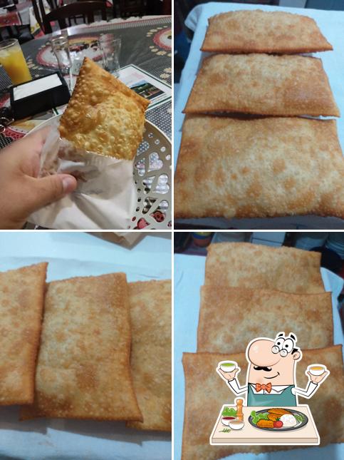 Comida em Pastéis Colono