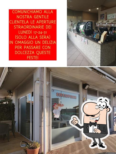 Gli interni di Cicciopizza e rostipazza