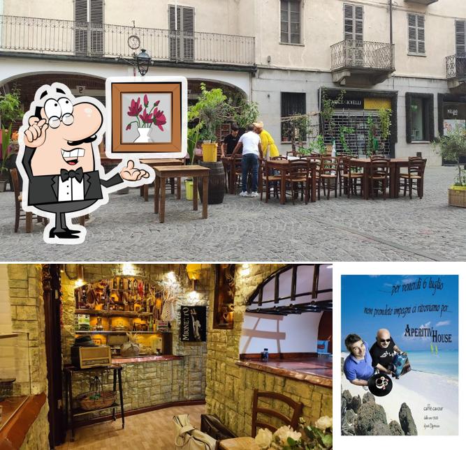 La foto della interni e esterno di Pizzeria vecchio Caffè Cavour