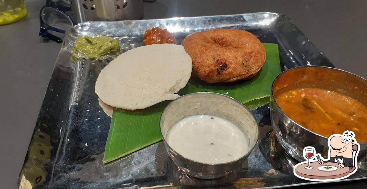 Food at South Kitchen Paratwada