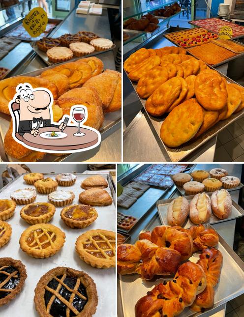 Cibo al Bar Pasticceria OASI