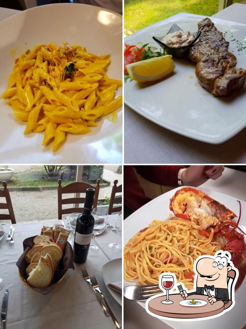 Platti al Trattoria La Darsena