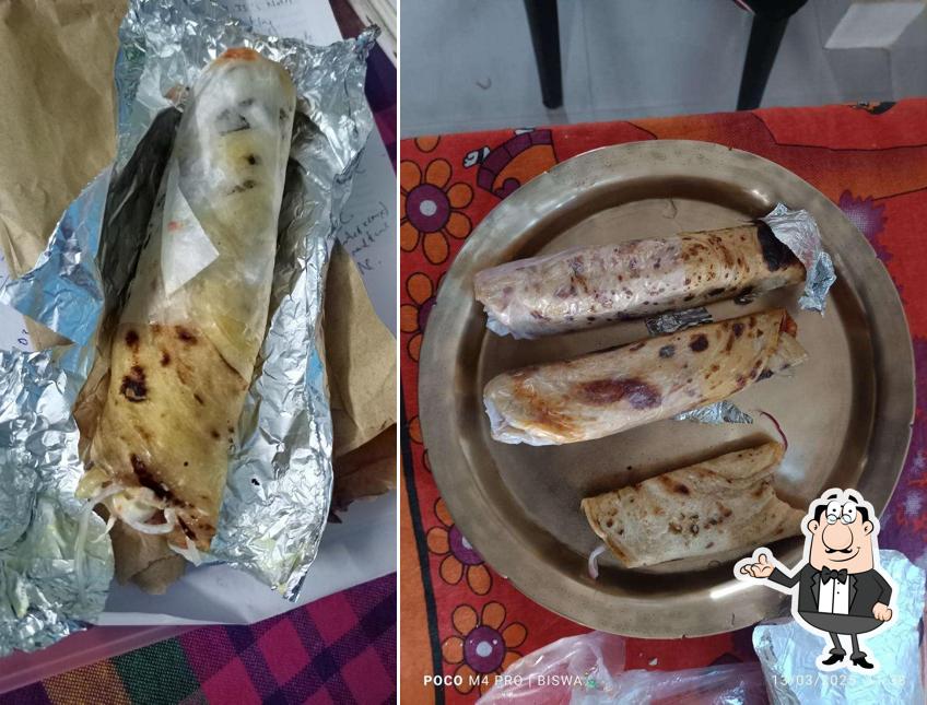 Check out how Johnny Rolls looks inside