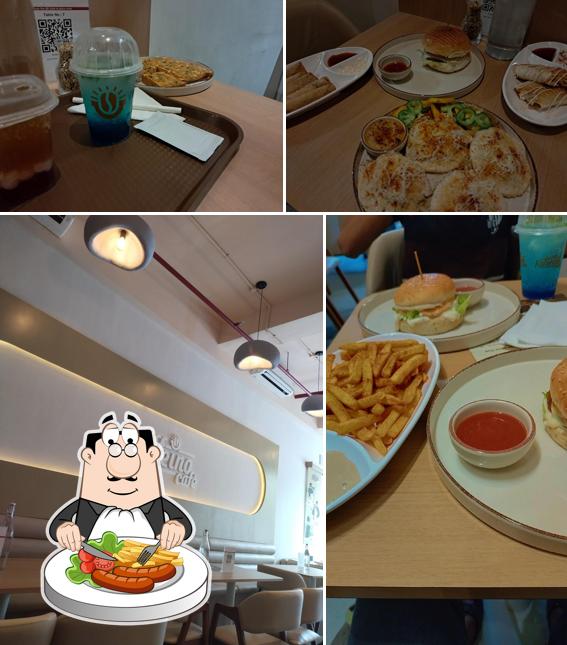 The picture of Kaffeino Cafe’s food and interior