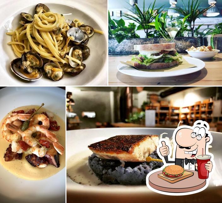 Prenditi un hamburger a Caffè in Cucina
