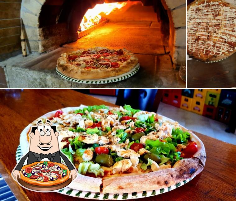 Scegli tra le svariate varianti di pizza