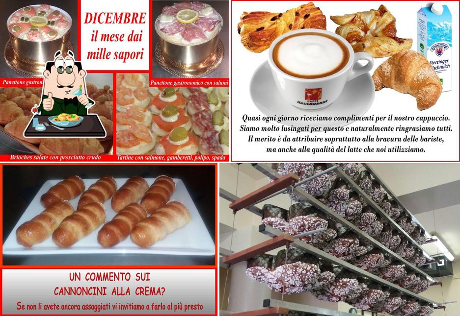 Platti al Pasticceria Santa Lucia
