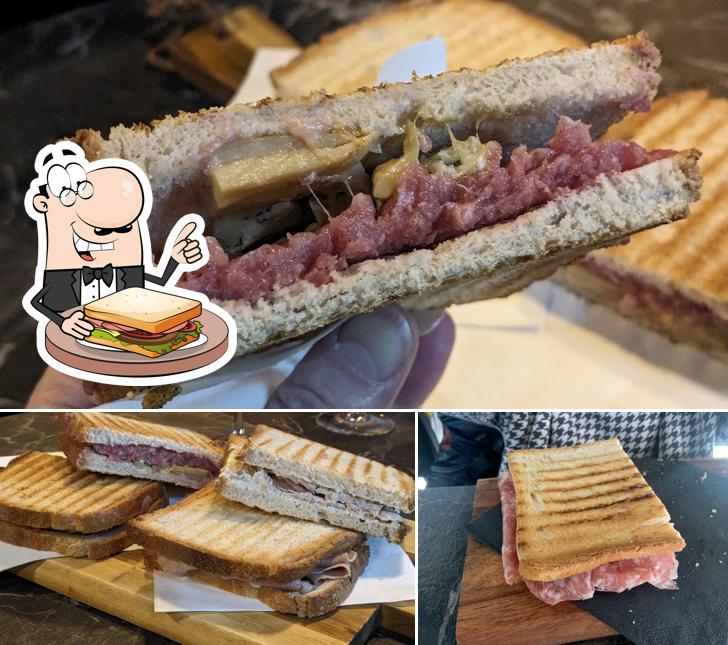 Ordina un panino a Crostone.it
