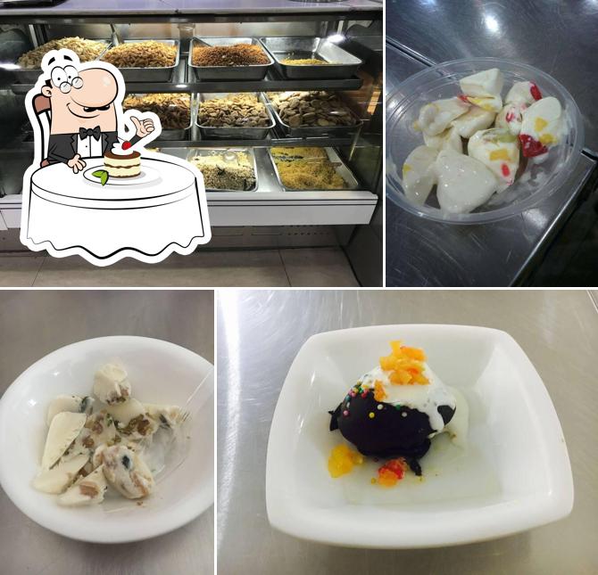 Sri Ratanlal Mithai Bhandar