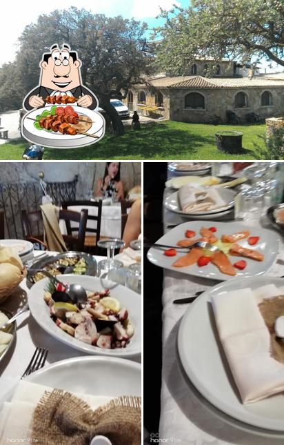 La cibo e esterno del ristorante