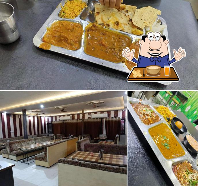 The image of food and interior at Bikaner Bhojanalaya