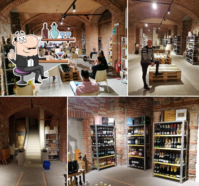 Dai un'occhiata agli interni di 20Store Cibo & Vino Italiano