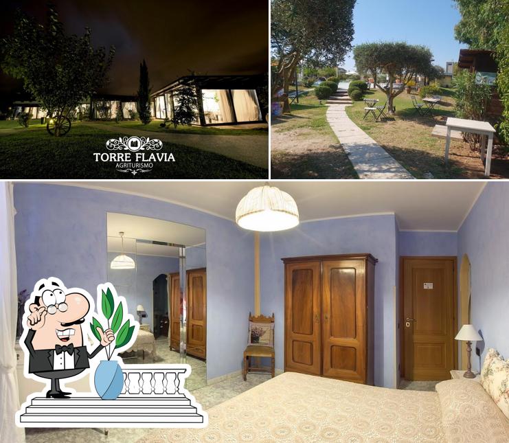 Guarda la foto che presenta la esterno e interni di Agriturismo Torre Flavia Relais