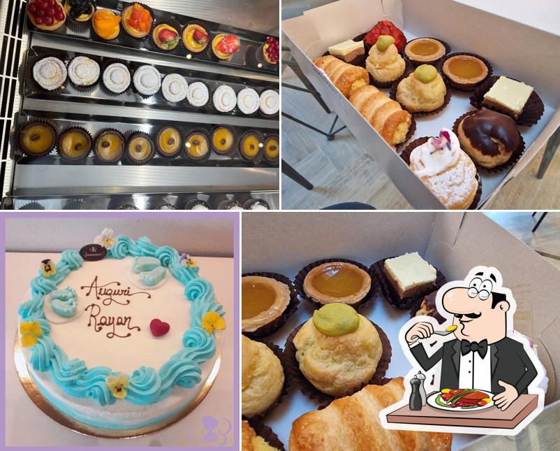 Platti al Pasticceria Biancaneve Cremona