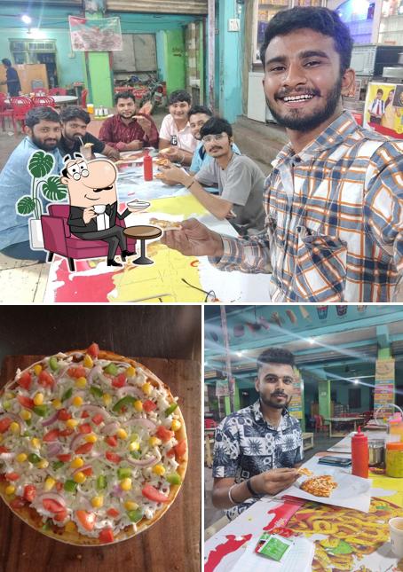 The picture of Food Hungerz’s interior and food