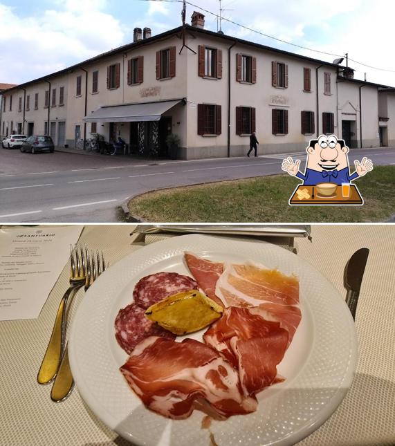 Platti al Ristorante Al Santuario