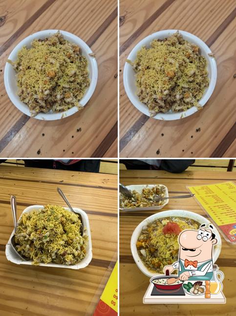 Fried rice at Sudama Bhel