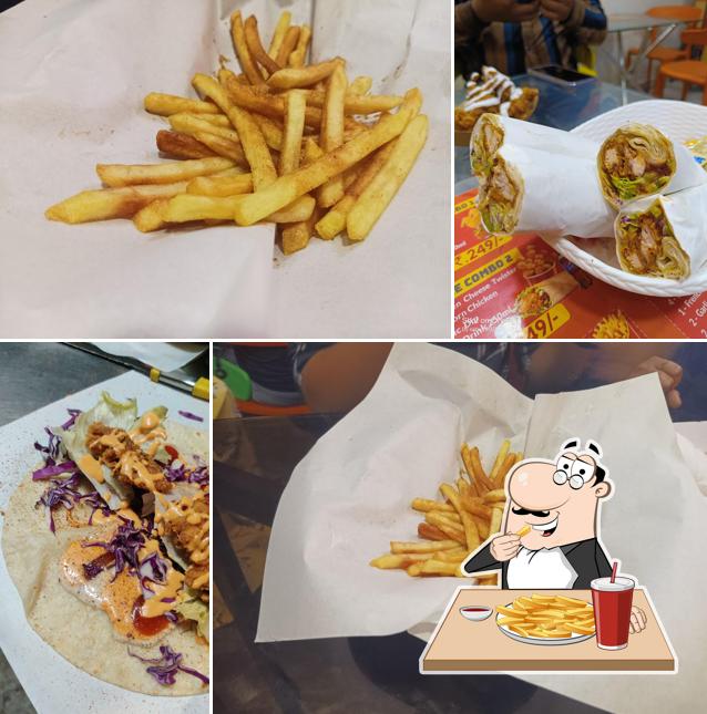 French fries at Daadoo's Rooster
