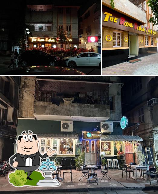 The exterior of The Royal Bengal Tiger Cafe - Lake Road