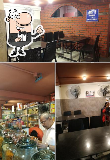 Check out how Anand Bakers looks inside