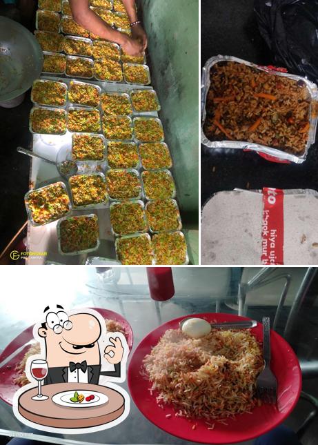 Food at Yummy booth restaurant