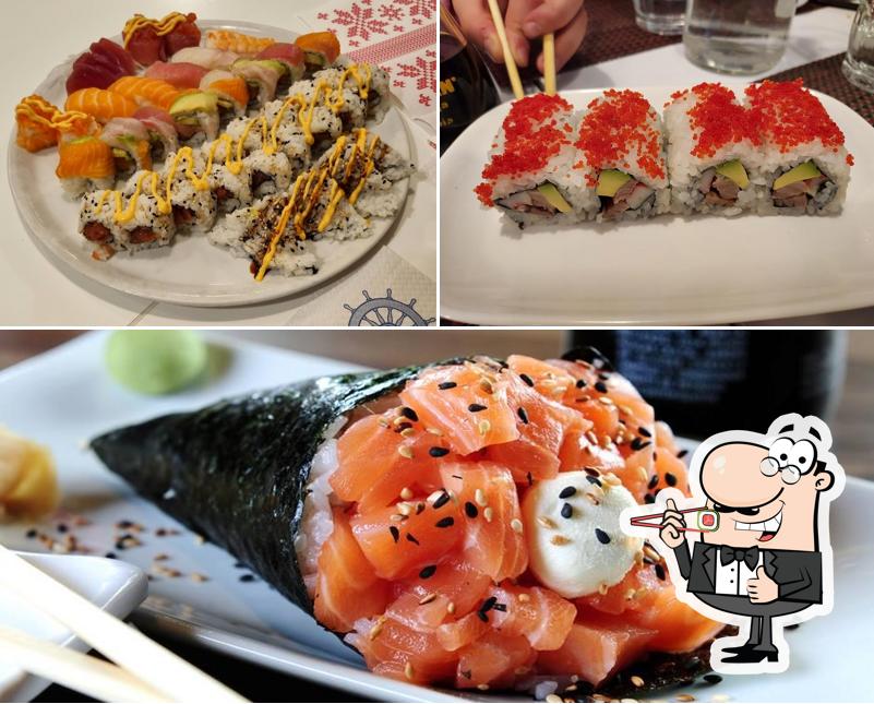 Scegli le diverse opzioni di sushi