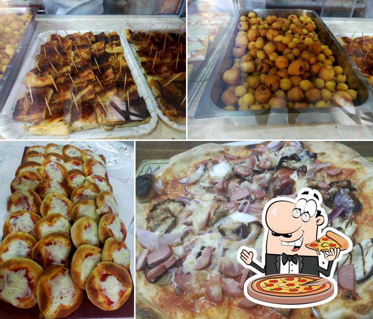 Prenditi tra le svariate varianti di pizza