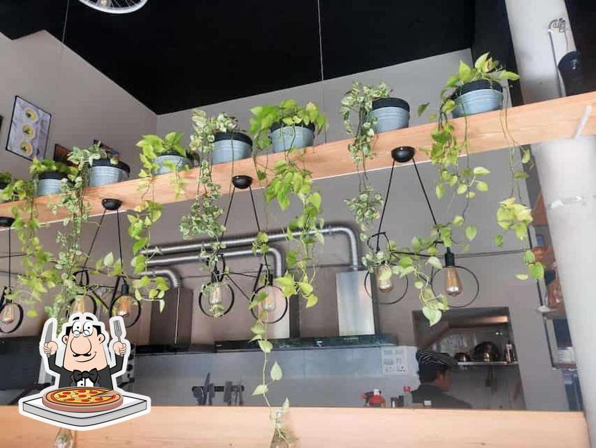 Get pizza at Velo