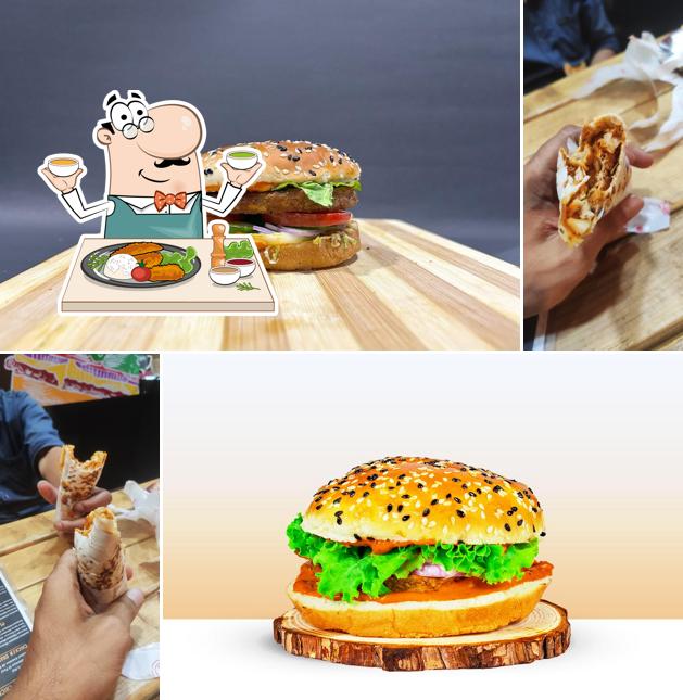 Food at Absolute Shawarma