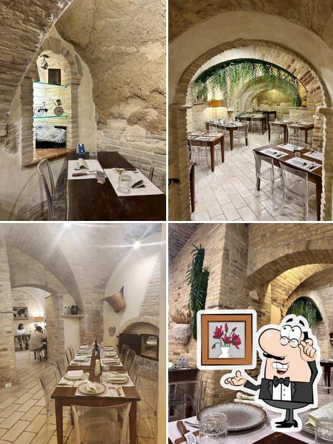 Dai un'occhiata agli interni di Pizzeria Grano Antico