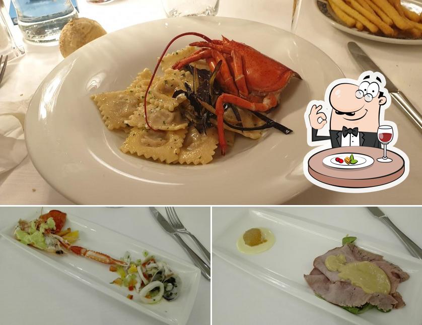 Platti al Ristorante Lorenzina Mare