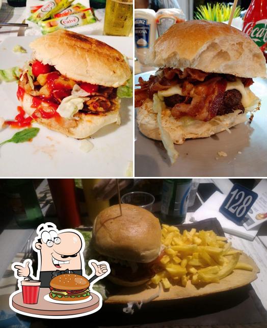 Ordina un hamburger a Larry