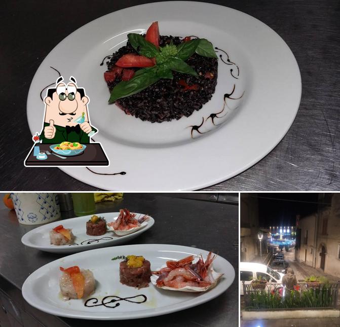 Osteria San Francesco si caratterizza per la cibo e esterno