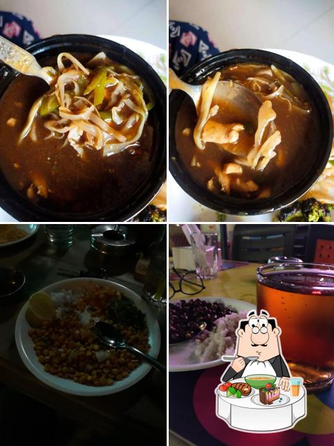 Hot and sour soup at Four Season