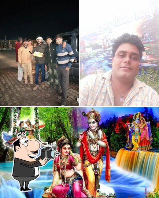 Radhe Krishna Fouji Tourist Family Dhabha