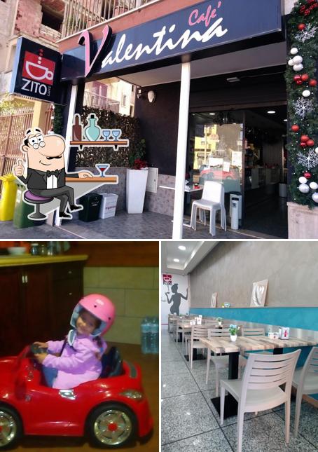 La foto di interni e esterno da Valentina Café
