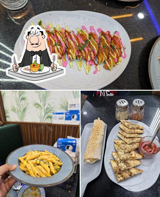 Food at IndoChinese a Unit Of Veg Cravings